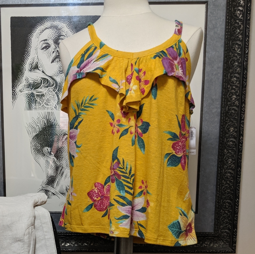$3 if bundled! Old Navy Floral Tank Top